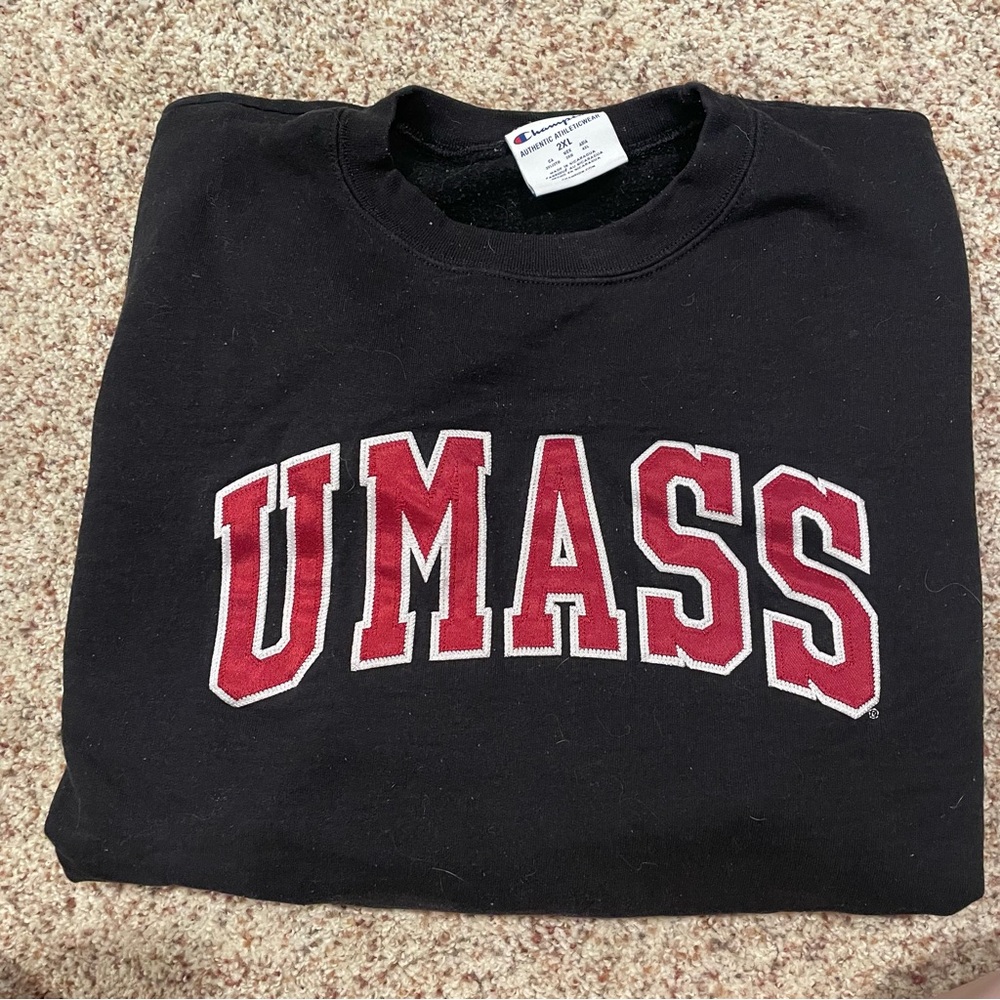 UMASS crewneck